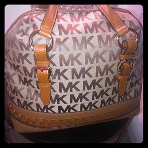 NWT Michael Kors large Jacquard Satchel w/ wallet